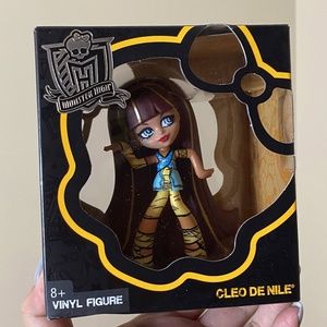 Monster High Cleo de Nile Vinyl Figure